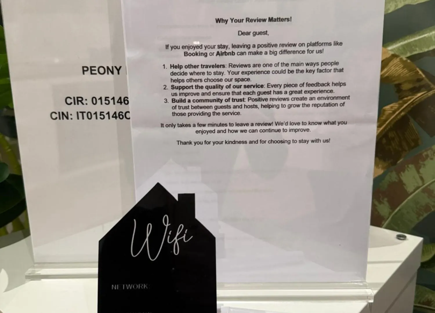 Peony House - 10 Min Duomo Apartment Milan Italy