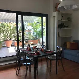 Appartamento Up To Sky - With Terrace, Milano