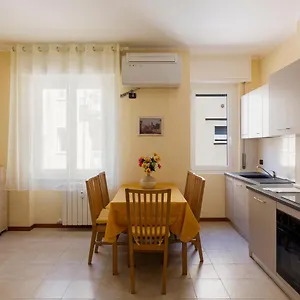 Appartamento Serene Escape - Via Della Torre, Milano
